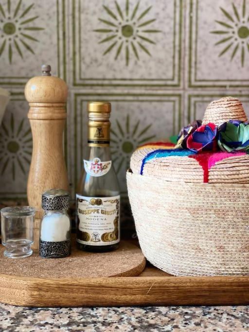 Cosy And Stylish In A Lively Area Of Apartamento