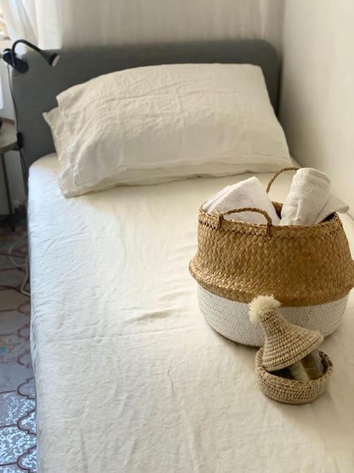 Cosy And Stylish In A Lively Area Of Apartamento
