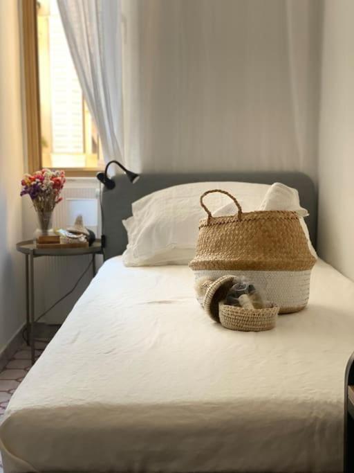Cosy And Stylish In A Lively Area Of Rome